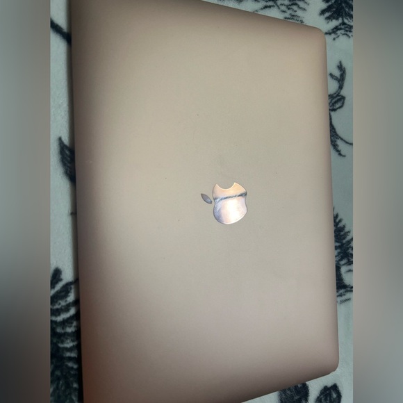 Rose gold 13” Macbook air
